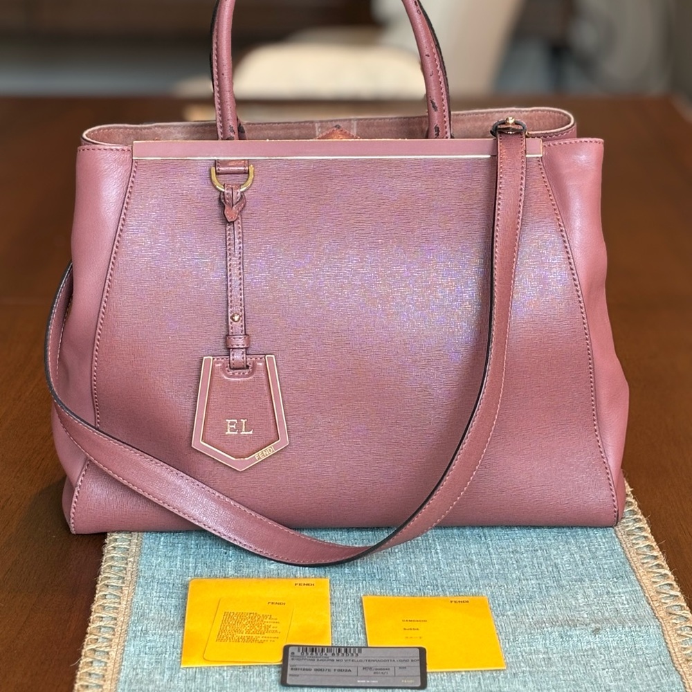 Fendi 2 Jour medium Tote